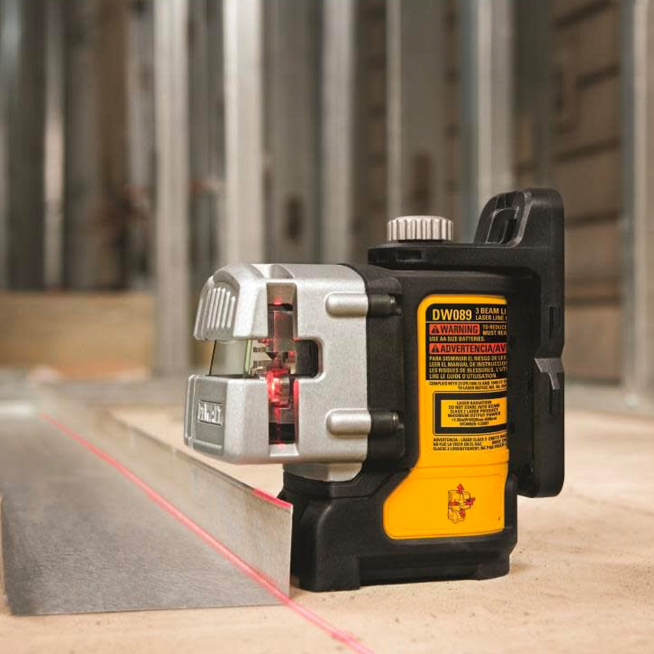 Dewalt Self Leveling 3 Beam Line Laser - DW089K